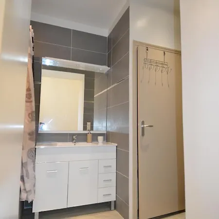Moneghetti Apartment